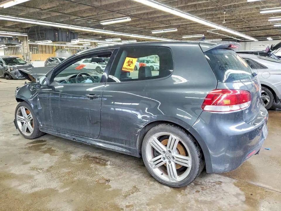 2013 VOLKSWAGEN GOLF R   