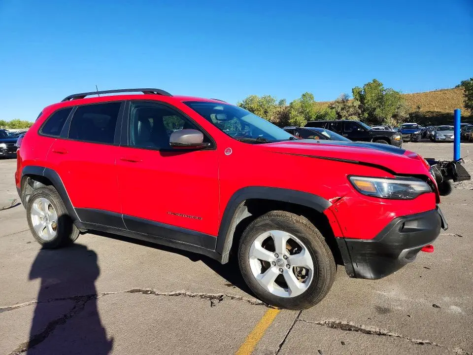 2019 JEEP CHEROKEE TRAILHAWK  