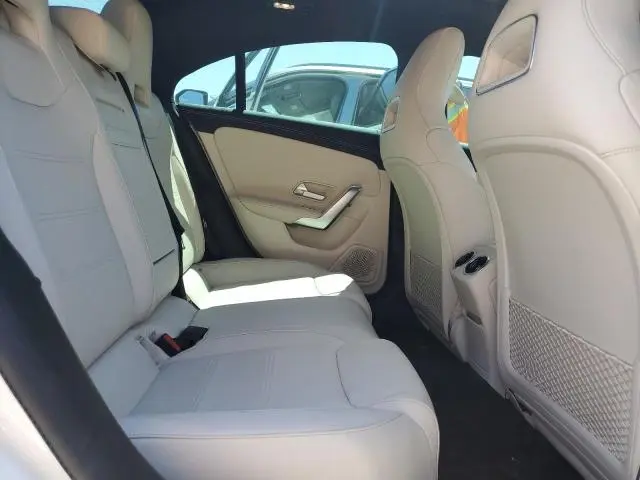 2020 MERCEDES-BENZ CLA 250 4MATIC  