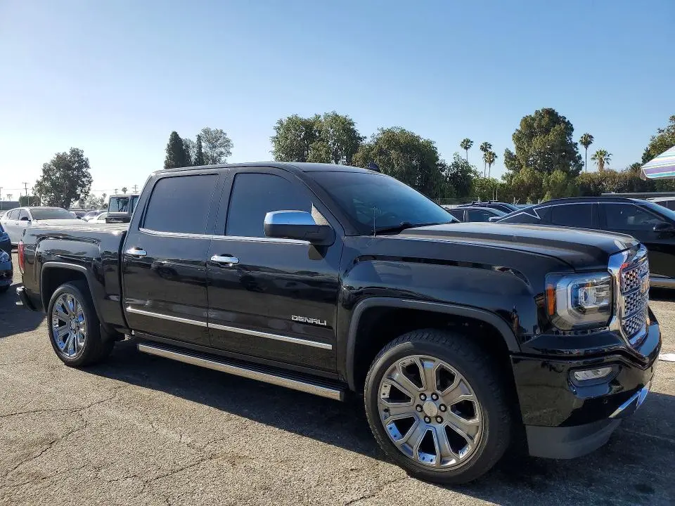 2018 GMC SIERRA K1500 DENALI  