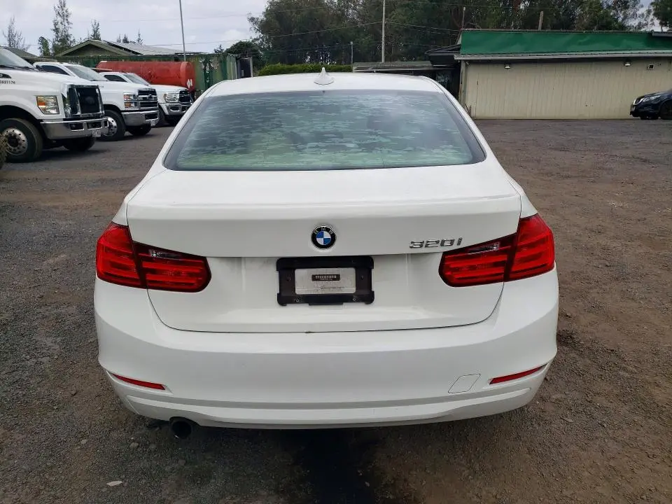 2015 BMW 320 I  