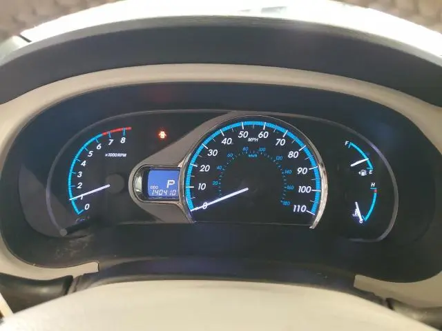 2012 TOYOTA SIENNA XLE  