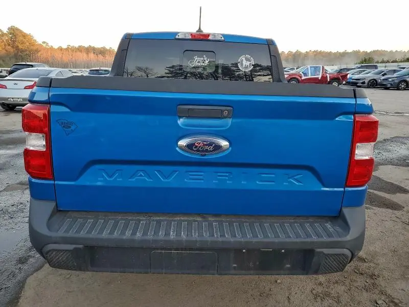 2022 FORD MAVERICK XL  