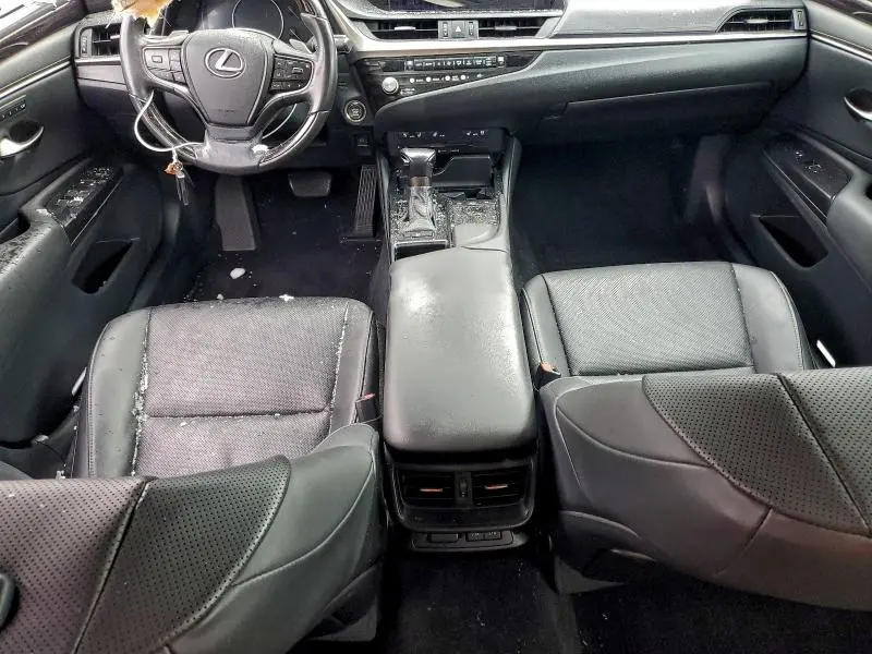 2021 LEXUS ES 250   