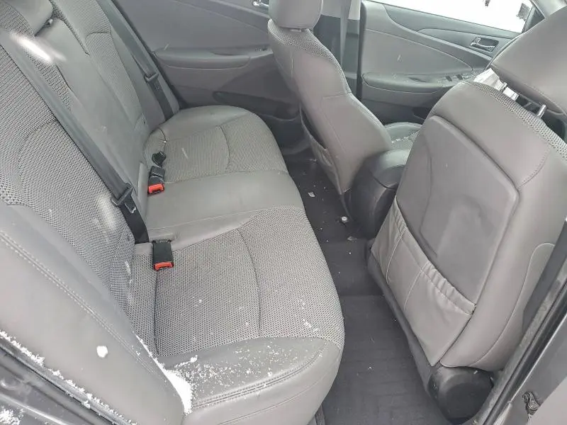 2011 HYUNDAI SONATA SE  