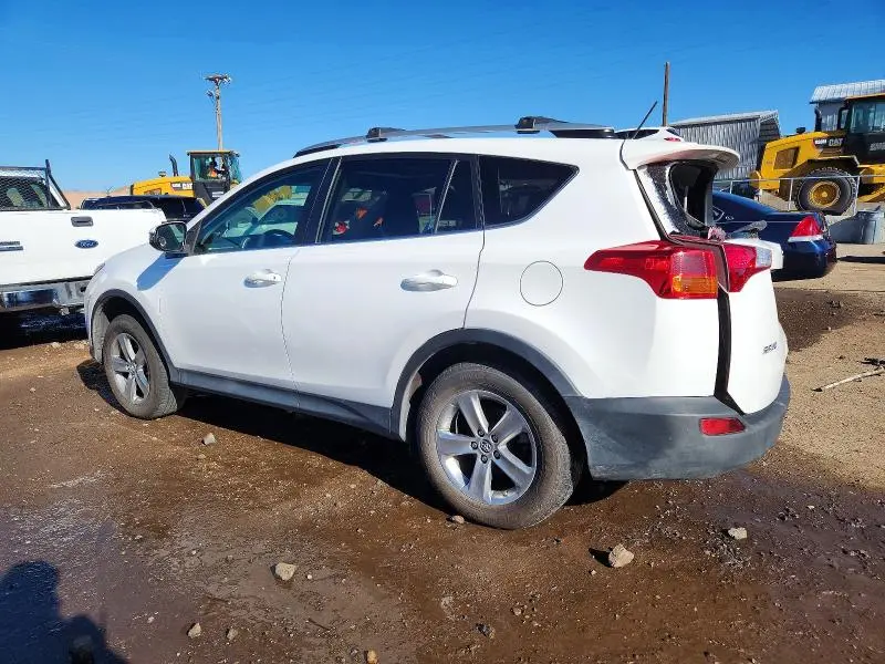 2015 TOYOTA RAV4 XLE  