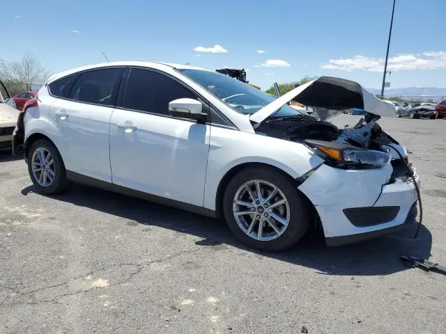2016 FORD FOCUS SE  