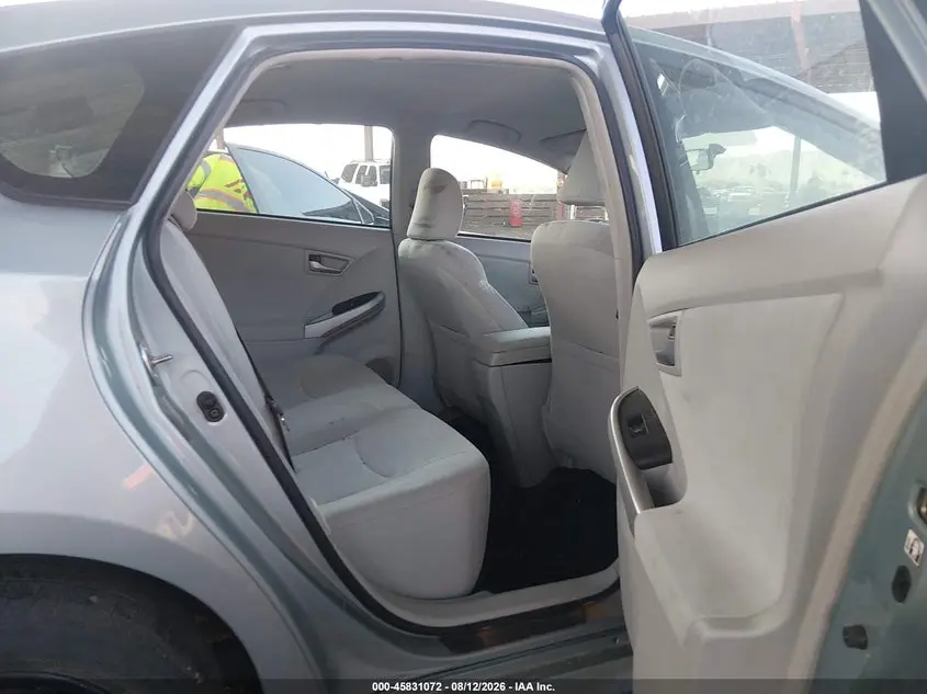 2013 TOYOTA PRIUS TWO