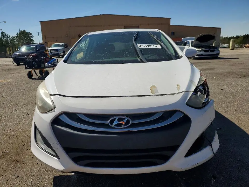 2013 HYUNDAI ELANTRA GT BASE  