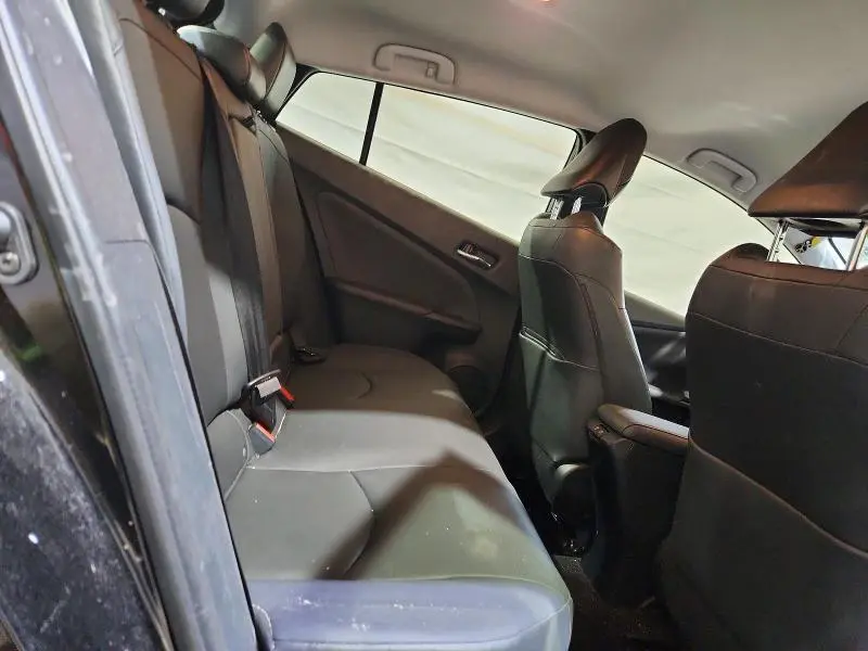 2022 TOYOTA PRIUS XLE AWD-E  