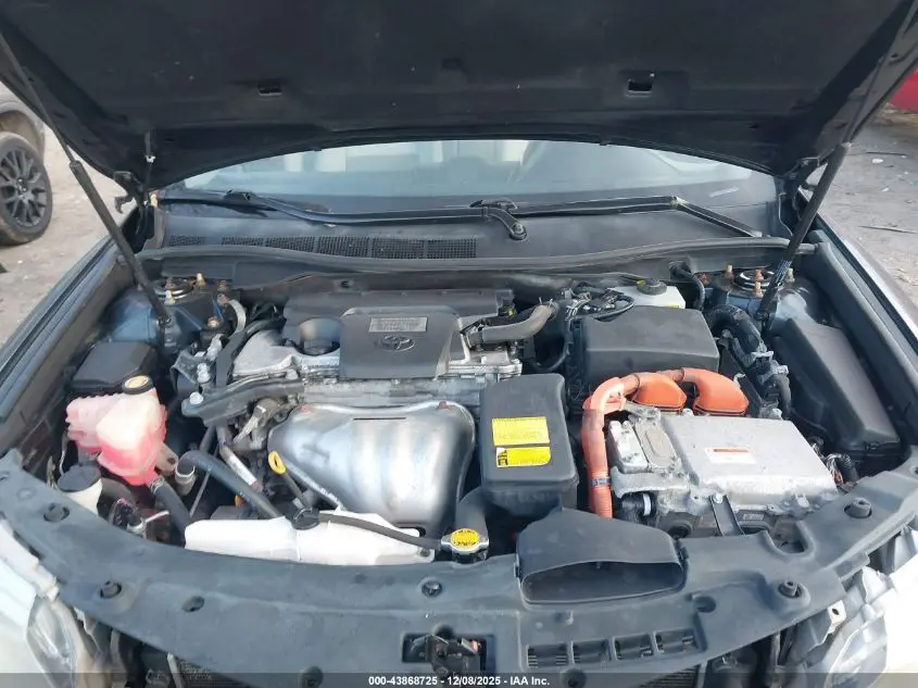 2012 TOYOTA CAMRY HYBRID LE/XLE