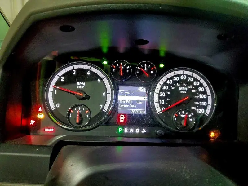 2012 DODGE RAM 1500 ST  