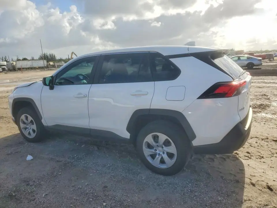 2024 TOYOTA RAV4 LE  