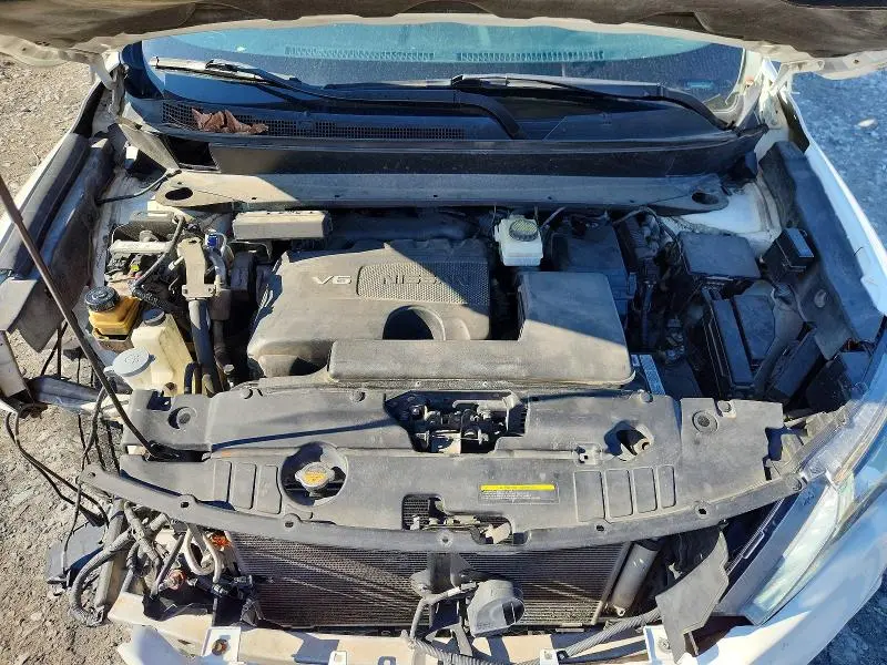 2017 NISSAN PATHFINDER SV  