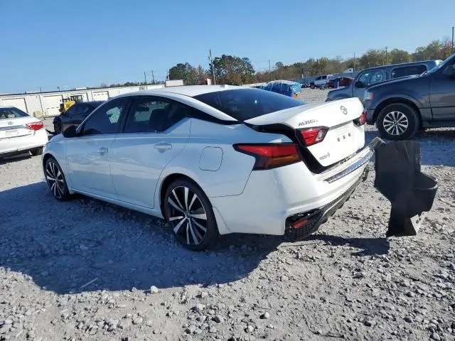 2022 NISSAN ALTIMA SR  