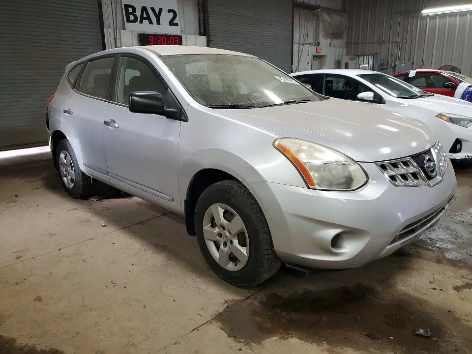 2011 NISSAN ROGUE S  