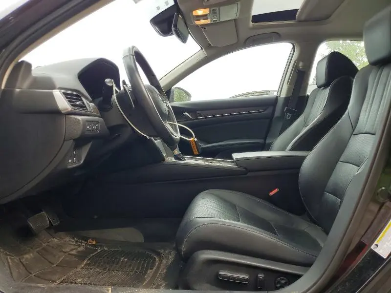 2018 HONDA ACCORD TOURING  