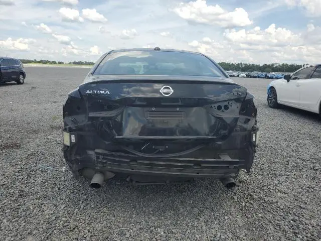 2022 NISSAN ALTIMA SR  