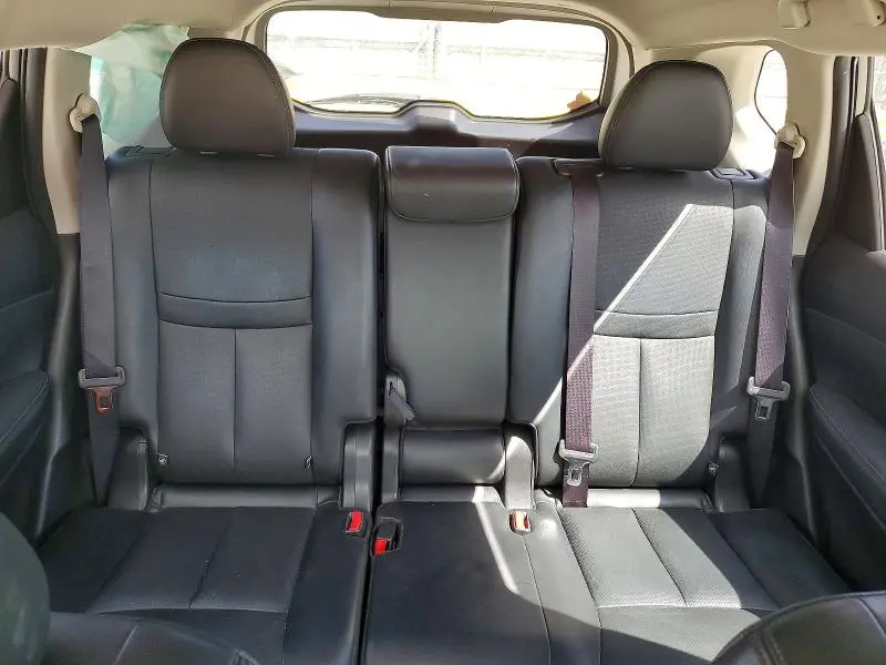 2018 NISSAN ROGUE SL  