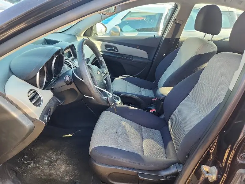 2013 CHEVROLET CRUZE LS  