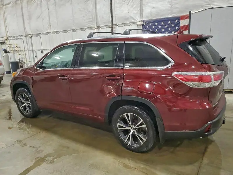 2016 TOYOTA HIGHLANDER XLE  