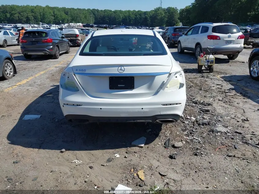 2017 MERCEDES-BENZ E 300  