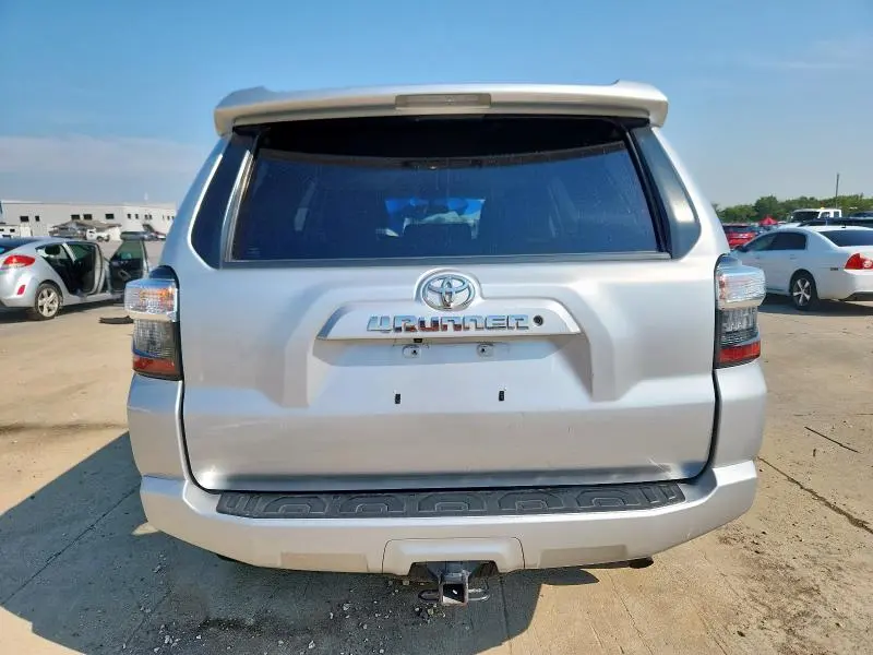 2015 TOYOTA 4RUNNER SR5  