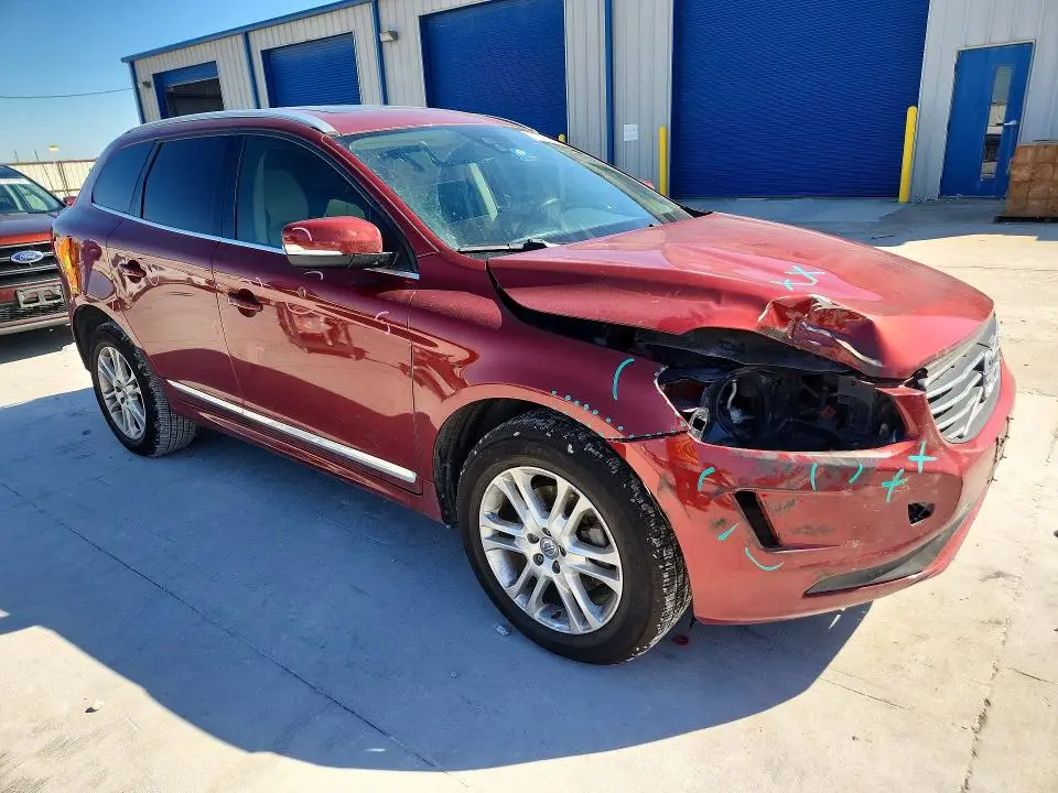 2016 VOLVO XC60 T5 PREMIER  