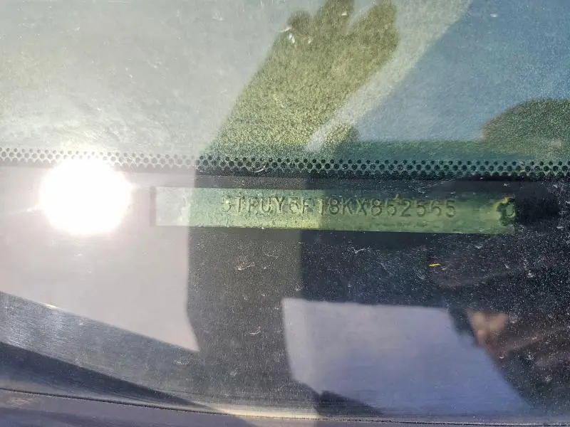 2019 TOYOTA TUNDRA SR  