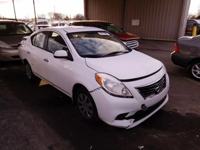 2012 NISSAN VERSA S