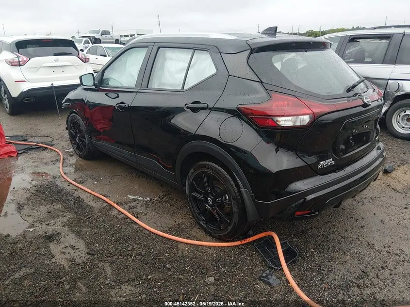 2023 NISSAN KICKS SV XTRONIC CVT