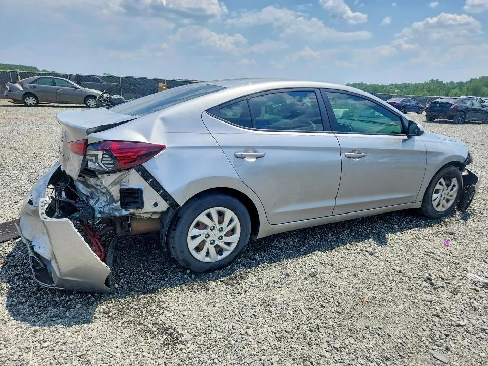 2020 HYUNDAI ELANTRA SE  