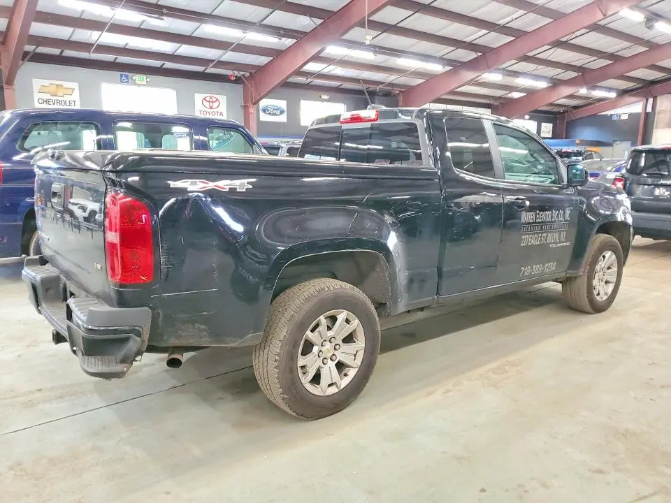 2022 CHEVROLET COLORADO LT  
