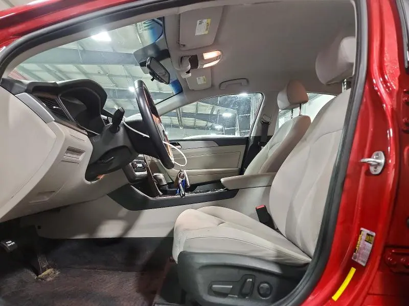 2018 HYUNDAI SONATA SPORT  