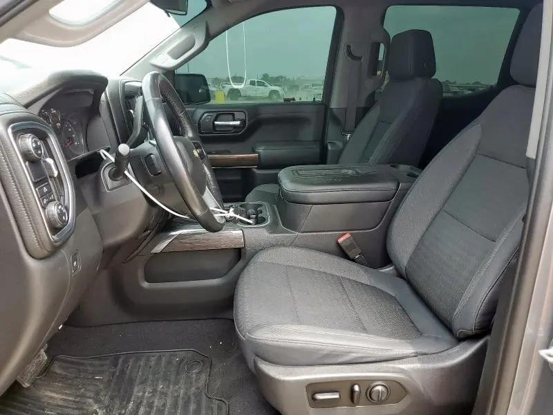 2019 CHEVROLET SILVERADO C1500 LT  