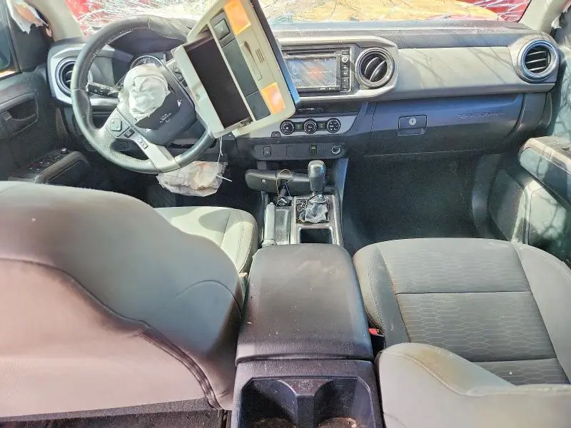 2017 TOYOTA TACOMA SR5 V6  