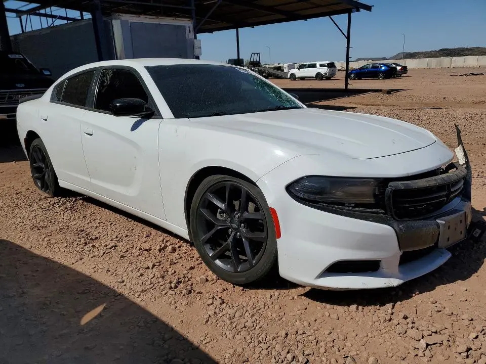 2020 DODGE CHARGER SXT  