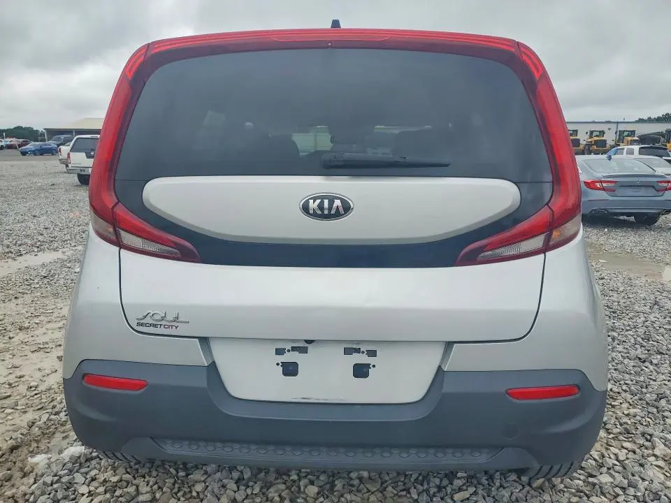 2020 KIA SOUL LX  