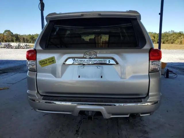 2010 TOYOTA 4RUNNER SR5  