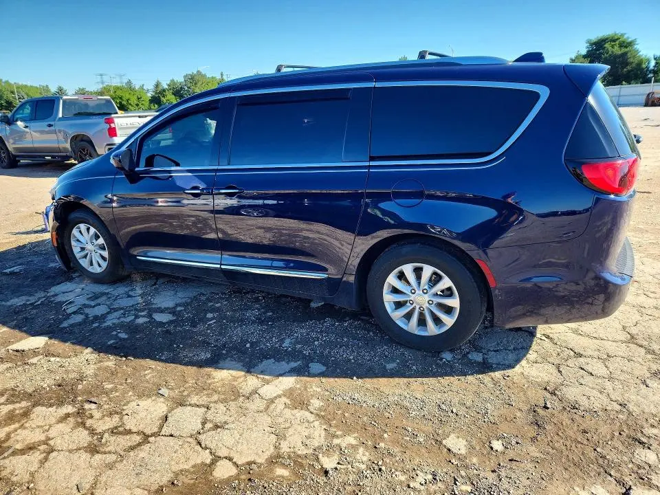 2018 CHRYSLER PACIFICA TOURING L PLUS  
