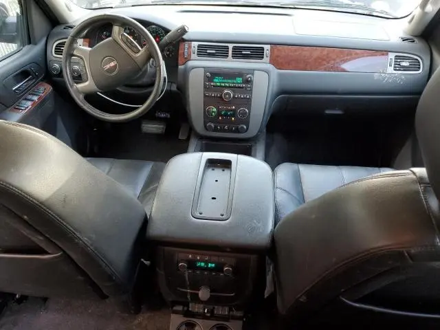 2014 GMC YUKON XL K1500 SLT  