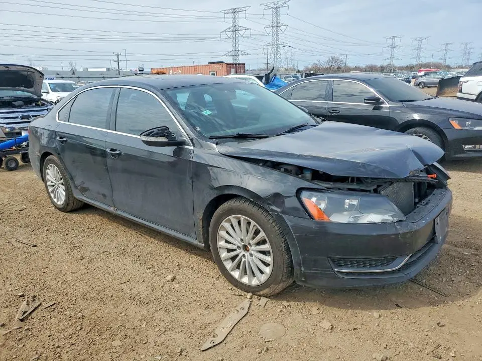 2012 VOLKSWAGEN PASSAT SE  
