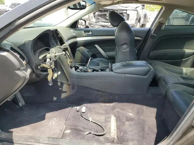 2010 INFINITI G37 BASE  