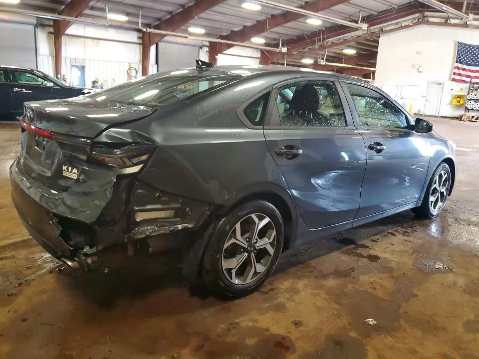 2019 KIA FORTE LXS  