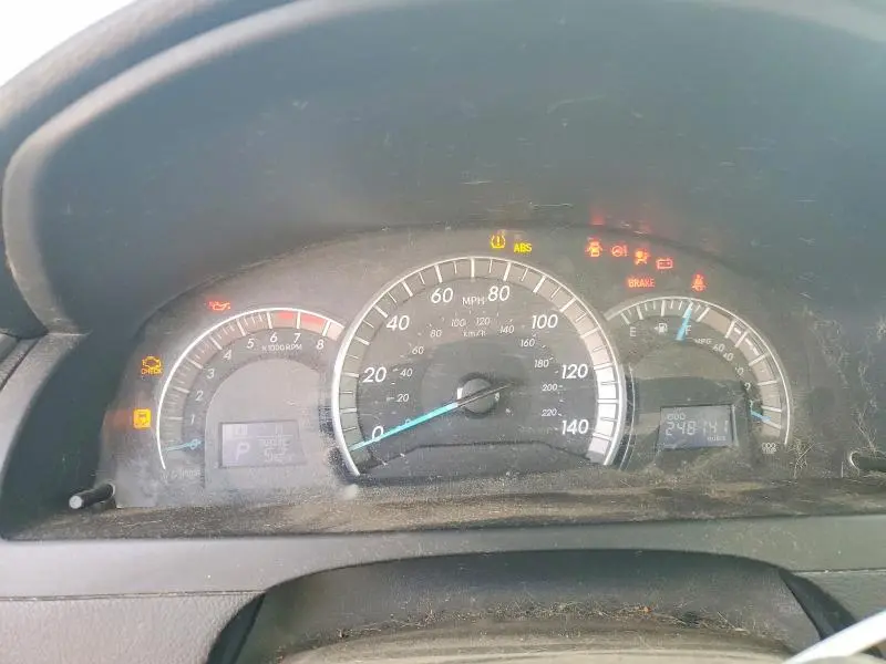 2012 TOYOTA CAMRY BASE  