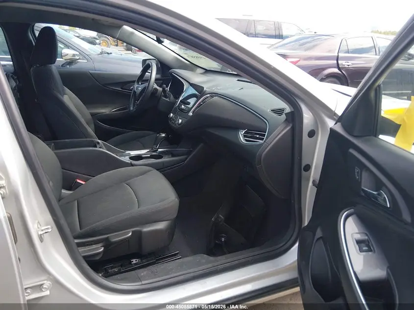 2017 CHEVROLET MALIBU 1LT