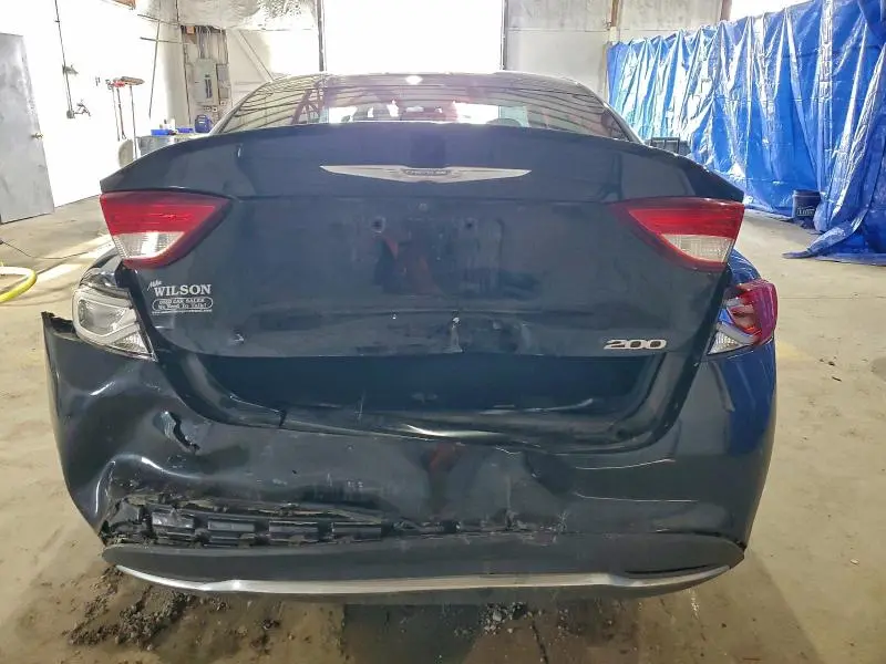 2016 CHRYSLER 200 LIMITED  