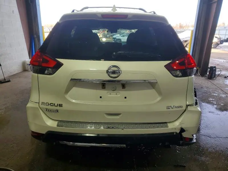 2017 NISSAN ROGUE SV  