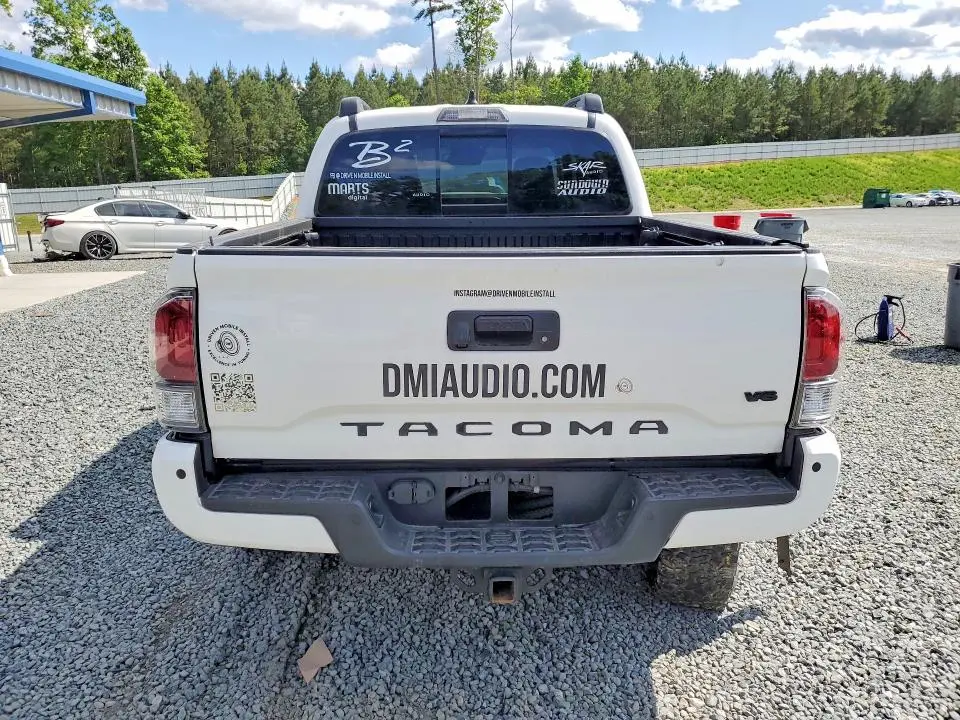 2022 TOYOTA TACOMA TRD SPORT  