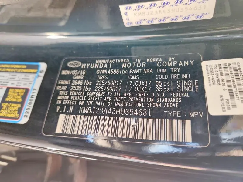 2017 HYUNDAI TUCSON SE  